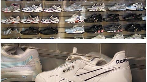 Reebok Lights Shoe Shelves