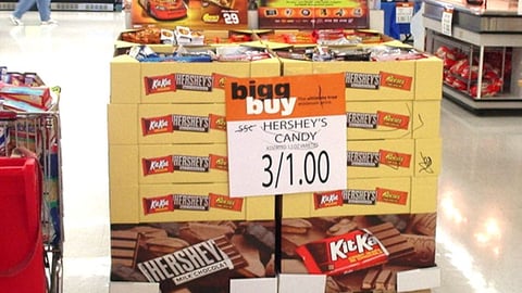 Hershey Half-Pallet Displays