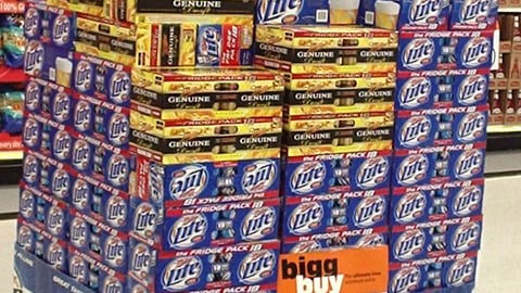 Miller Pallet Display