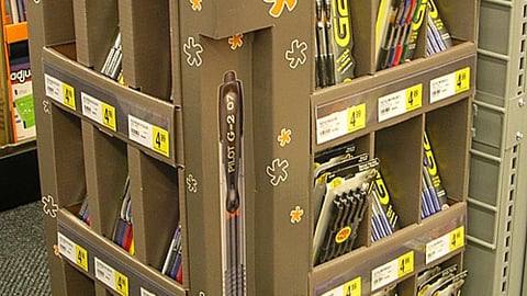 Pilot Quarter-Pallet Display