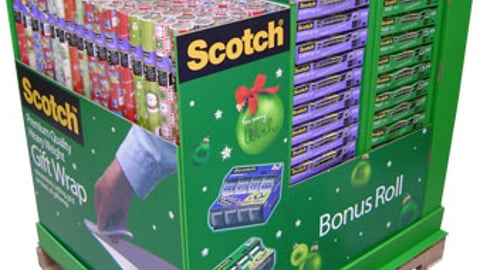 3M Holiday Gift Wrap Pallet Display