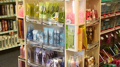 CVS 'Essence of Beauty' Endcap