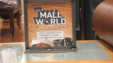 American Eagle 'It's a Mall World' Table Sign
