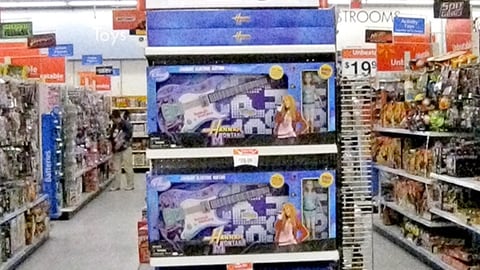Walmart Hannah Montana Holiday Toy Endcap