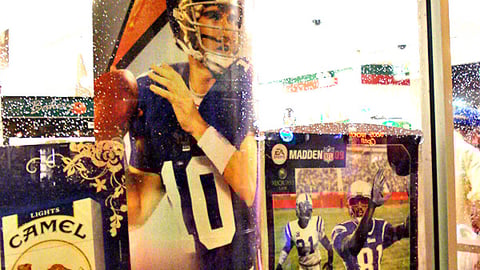 7-Eleven Gatorade NFL Window Signs
