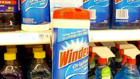 Windex Wipes Shelf Glorifier