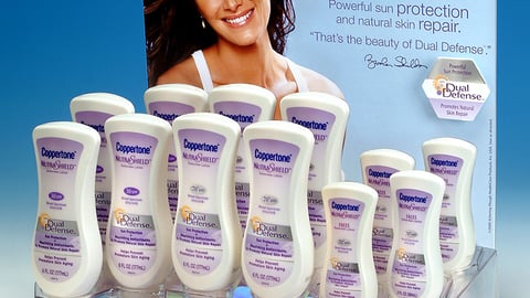 Walgreens Nutrashield Counter Display
