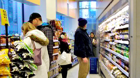 Walgreens 'W Market' Food Merchandising