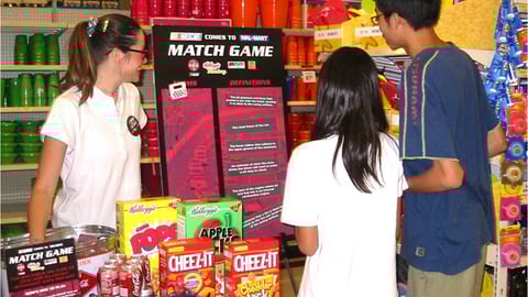 NASCAR Comes to Wal-Mart In-Store Activity