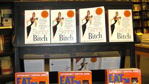 Barnes & Noble Diet & Nutrition 'New Year' Table Display