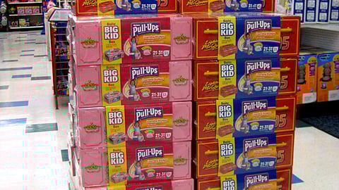 Toys "R" Us Pull-Ups Pallet