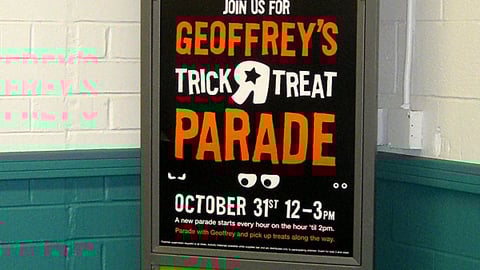 Toys "R" Us Trick "R" Treat Stanchion Sign