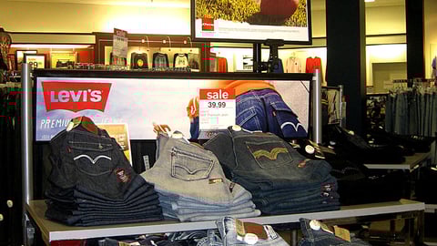 JCPenney Levi's Young Men's Jeans Display