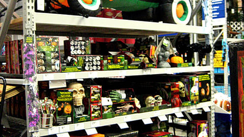 Lowe's Halloween Endcap