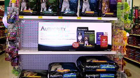 PetSmart Authority Endcap