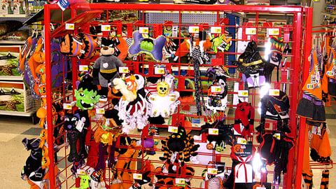 Petco 'Howl-O-Ween' Floorstand