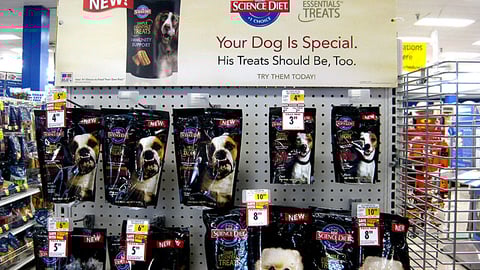 Science Diet Treats Endcap