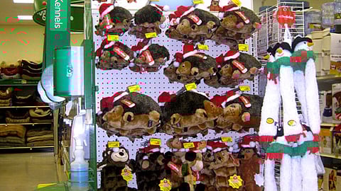 PetSmart Pet Holiday Collection Endcap