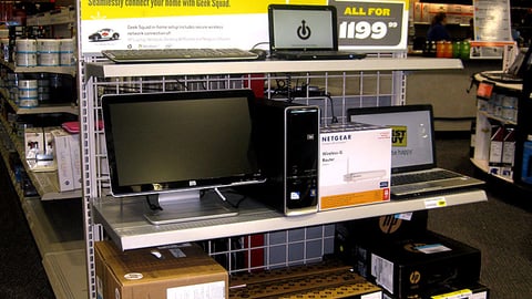 Best Buy 'PC Home Makeover' Endcap