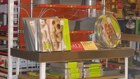Kohl's Food Network Cookware Endcap