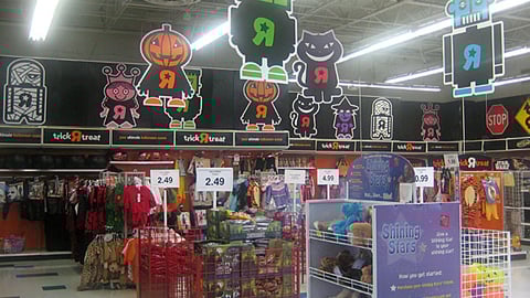 Toys "R" Us Halloween Merchandising