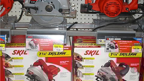 Skil Saw Display