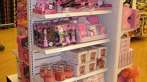 Linens 'N Things 'Pink' Merchandise Display