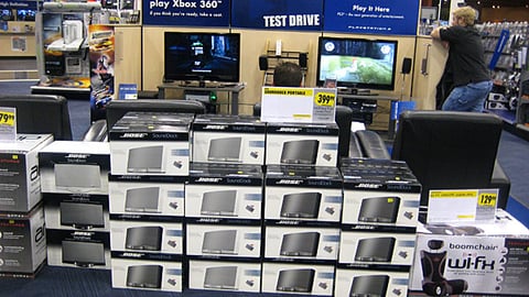 Best Buy Video Gaming Test Drive Station