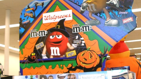 Walgreens/M&M's Halloween Endcap