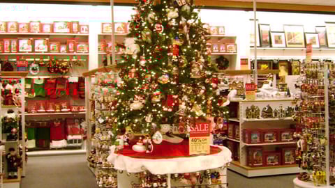 Kohl's Holiday Merchandising