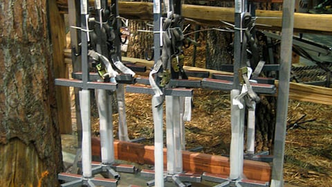 Gorilla Climbing Sticks Floorstand