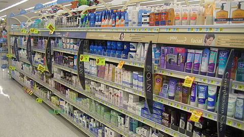 Hy-Vee Personal Care Aisle