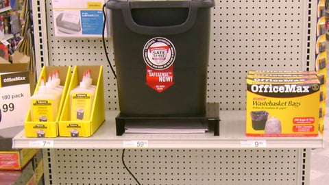 Fellowes Paper Shredder Demo