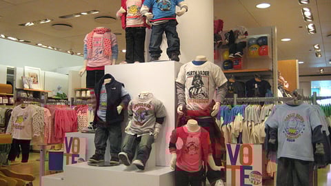 BabyGap 'Vote' Display