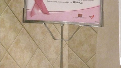 Genuardi's 'Give Back' Stanchion Sign