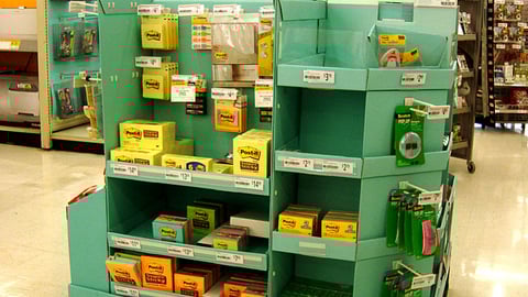 3M OfficeMax Holiday Pallet