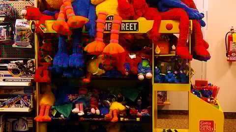 Gotta Getta Gund Sesame Street Plush Endcap