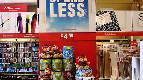 Office Depot Popcorn Tins Holiday Endcap