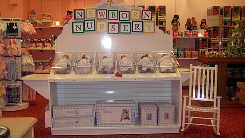 Middleton Doll 'Newborn Nursery' Display 