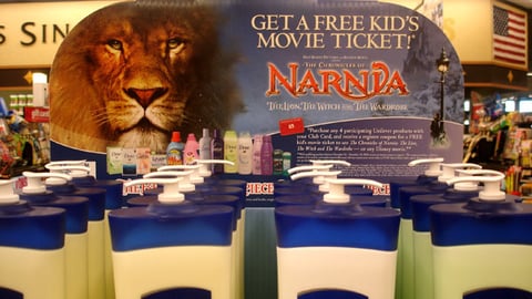 Unilever/Safeway 'Narnia' Floorstand Header