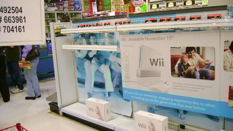 Toys "R" Us Nintendo Wii In-Line Merchandising
