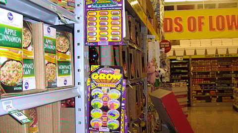 Food 4 Less 'Green Tag Savings' Aisle Violator