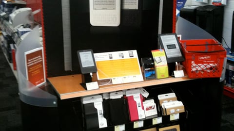 Staples Amazon Kindle Endcap