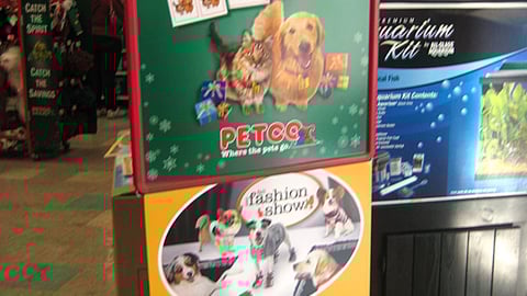Petco Stanchion Signs