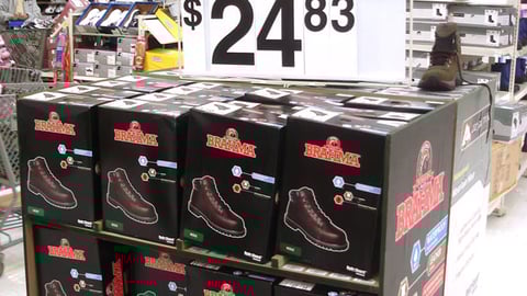 Wal-Mart 'Home for the Holidays' Pallet Sign