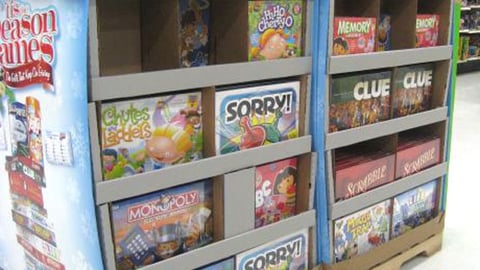 Hasbro Holiday Pallets