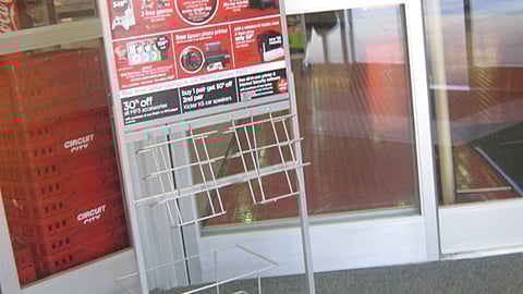 Circuit City 'Drive to 65' Stanchion Sign