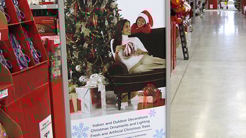 Lowe's 'Let's Holiday' Stanchion 