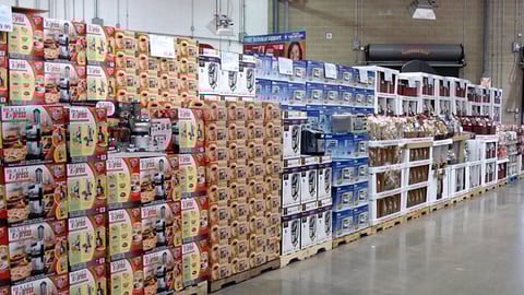 Costco Fence Holiday Merchandising