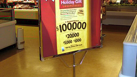 Safeway Rancher's Reserve Sweeps Stanchion